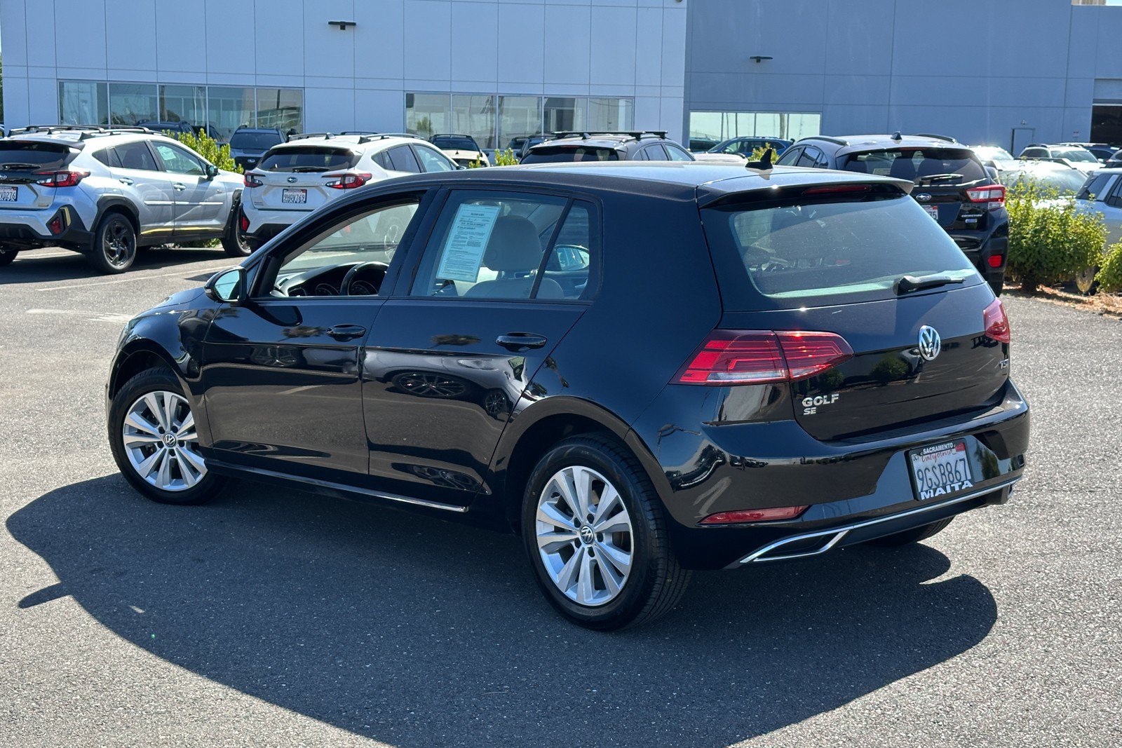 Used 2018 Volkswagen Golf SE FWD image 8