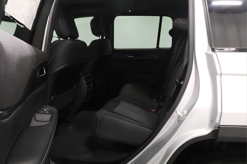 New 2026 Jeep Grand Cherokee Laredo X AWD/4WD image 13