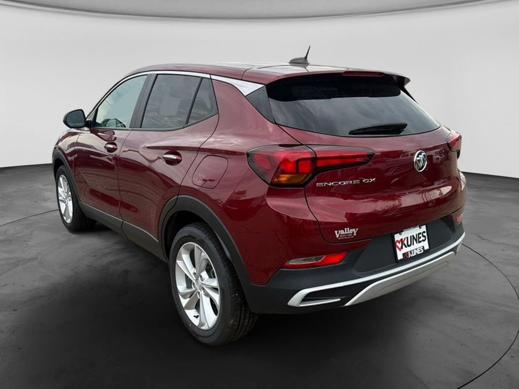 Used 2023 Buick Encore GX Preferred w/ Cold Weather Comfort Package FWD image 5