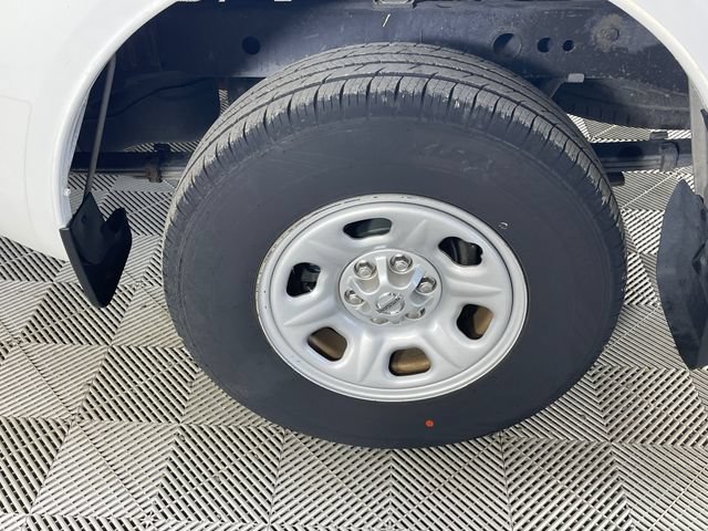 Used 2015 Nissan Frontier S RWD image 19