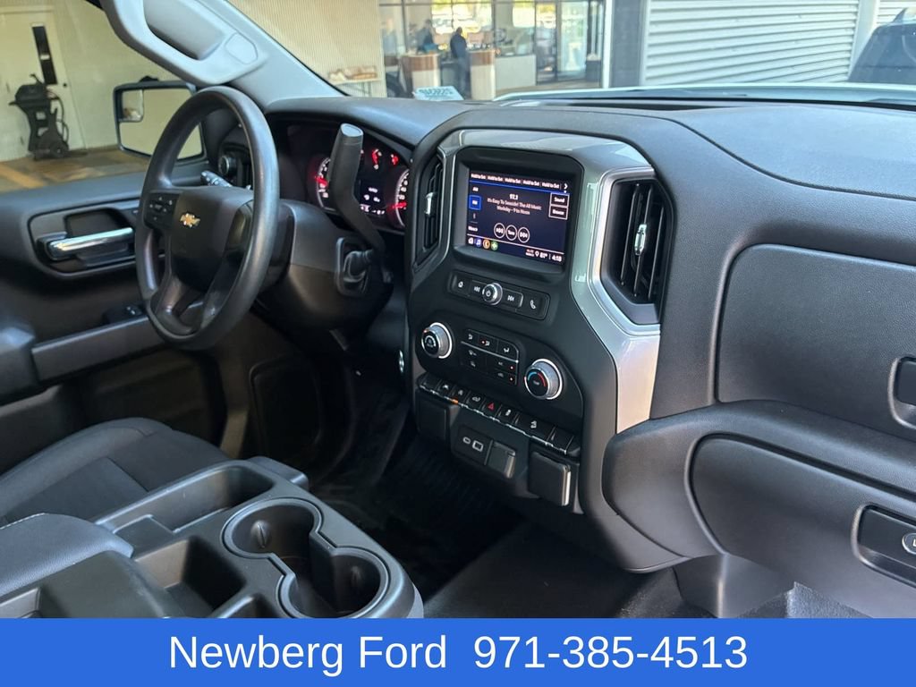 Used 2024 Chevrolet Silverado 1500 W/T w/ Z71 Off-Road Package AWD/4WD image 25