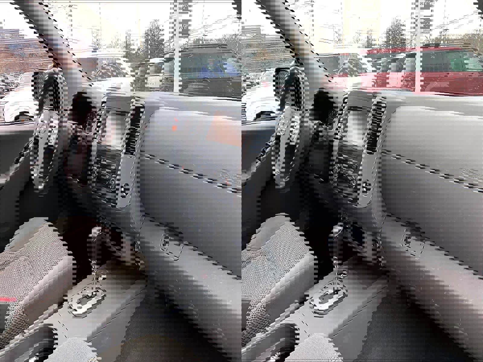 Certified 2021 Nissan Frontier SV image 14