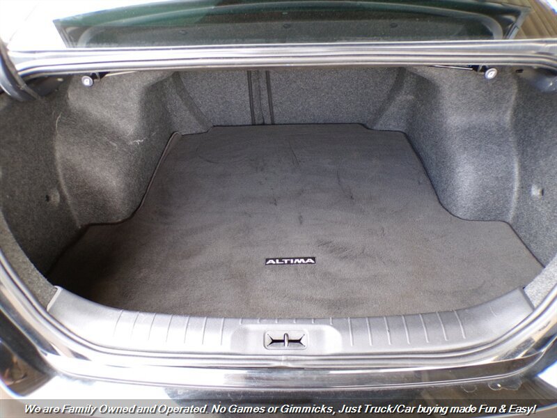 Used 2020 Nissan Altima 2.5 S FWD image 9