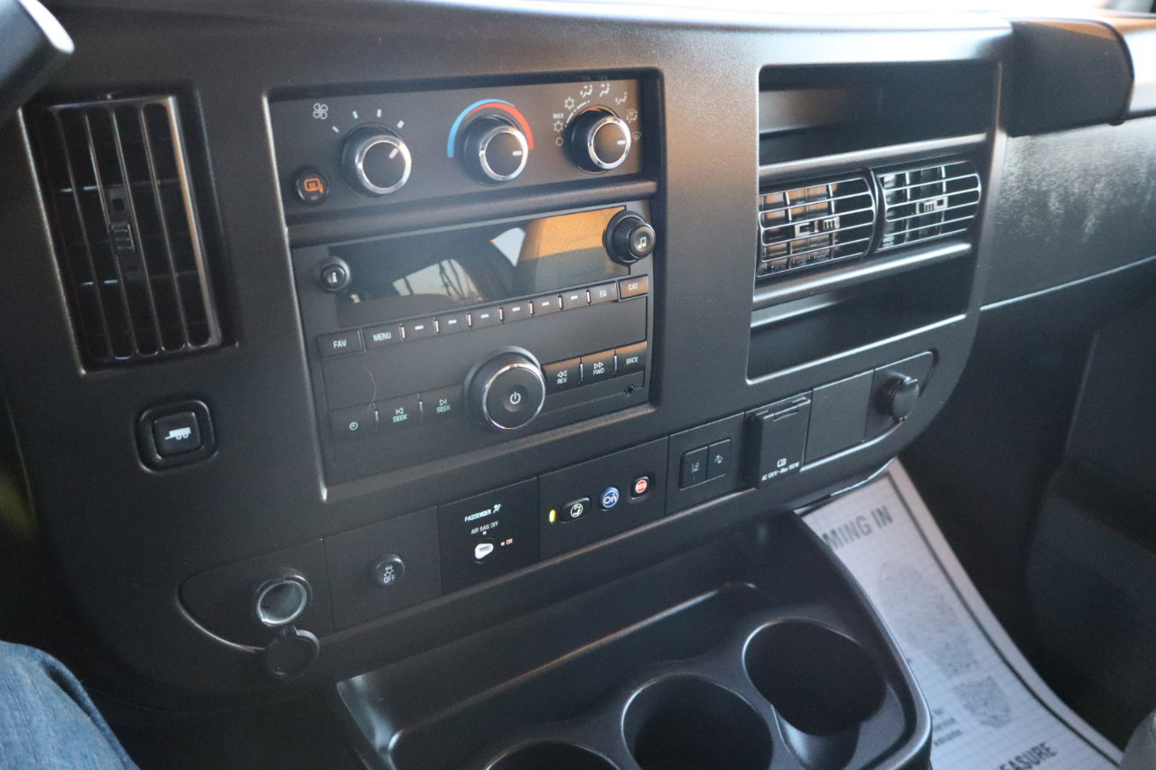 Used 2024 Chevrolet Express 3500 LT w/ LT Preferred Equipment Group image 13