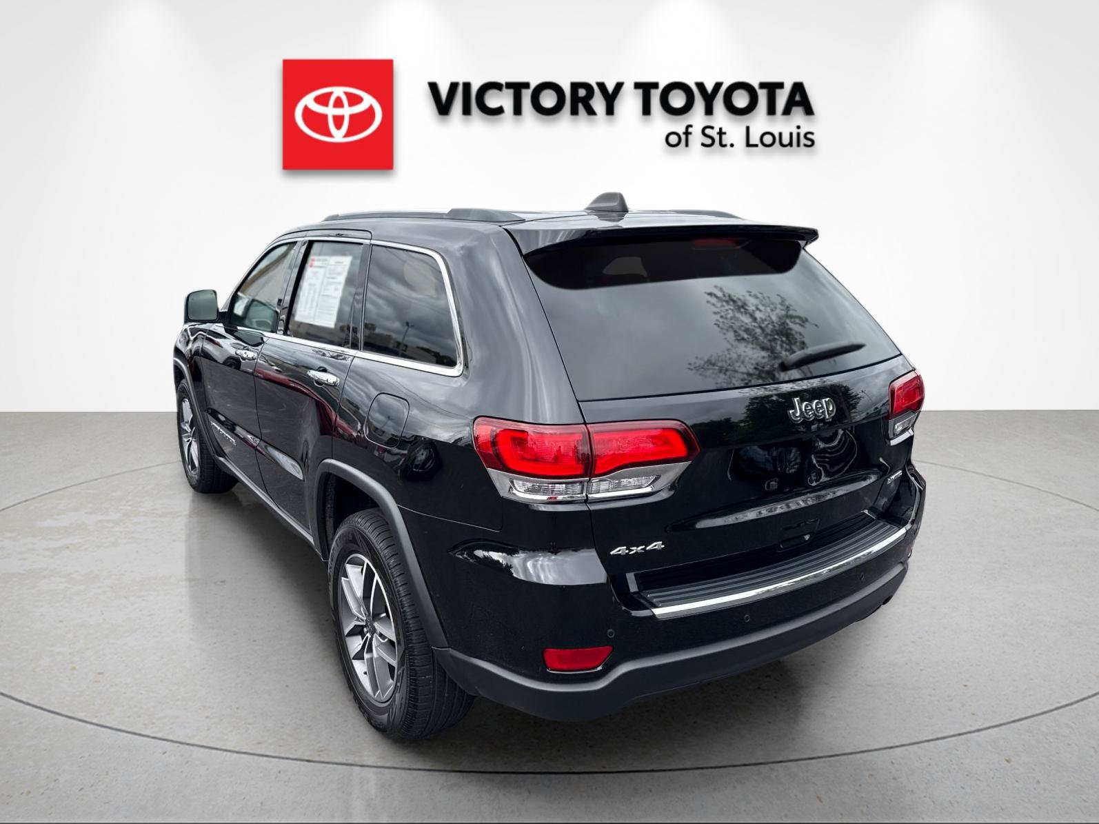 Used 2021 Jeep Grand Cherokee Limited AWD/4WD image 5