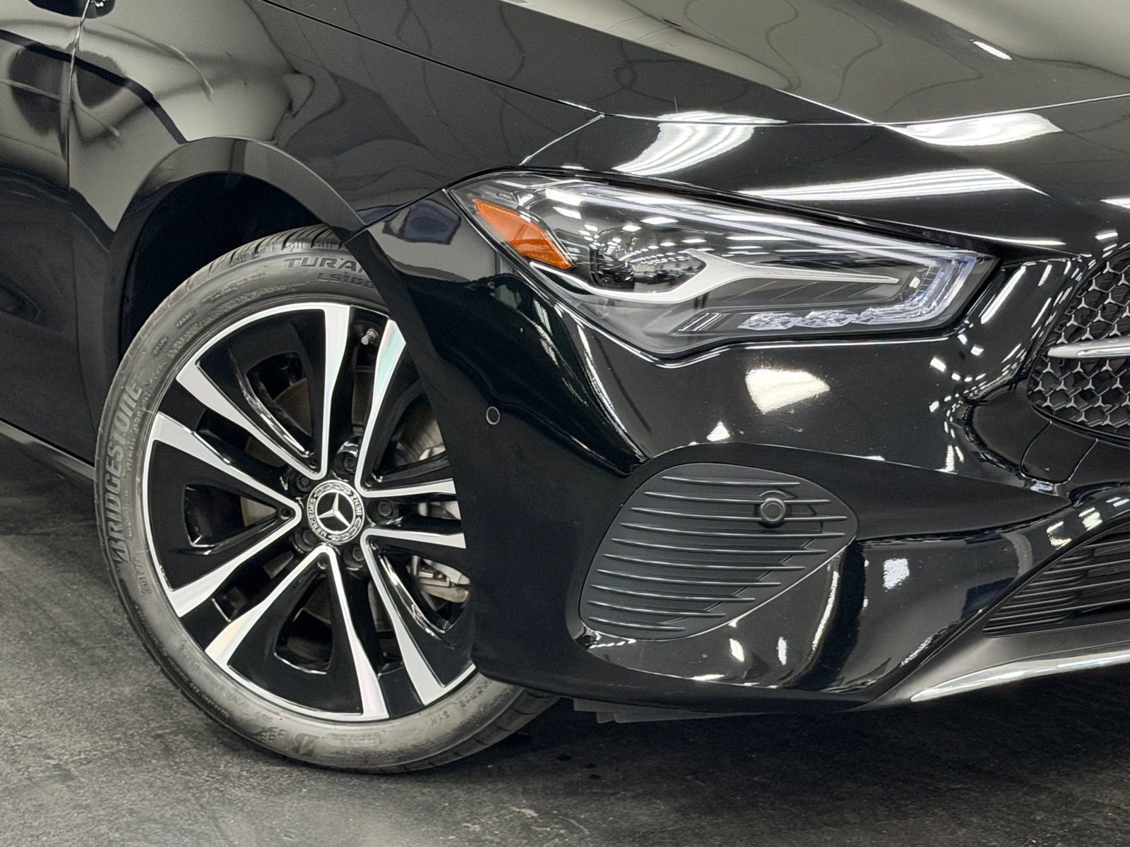 Certified 2025 Mercedes-Benz CLA 250 image 4