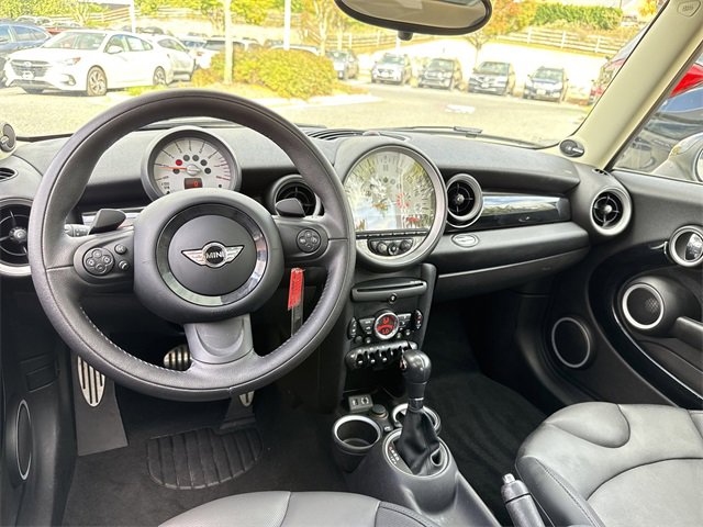 Used 2013 MINI Cooper S image 17