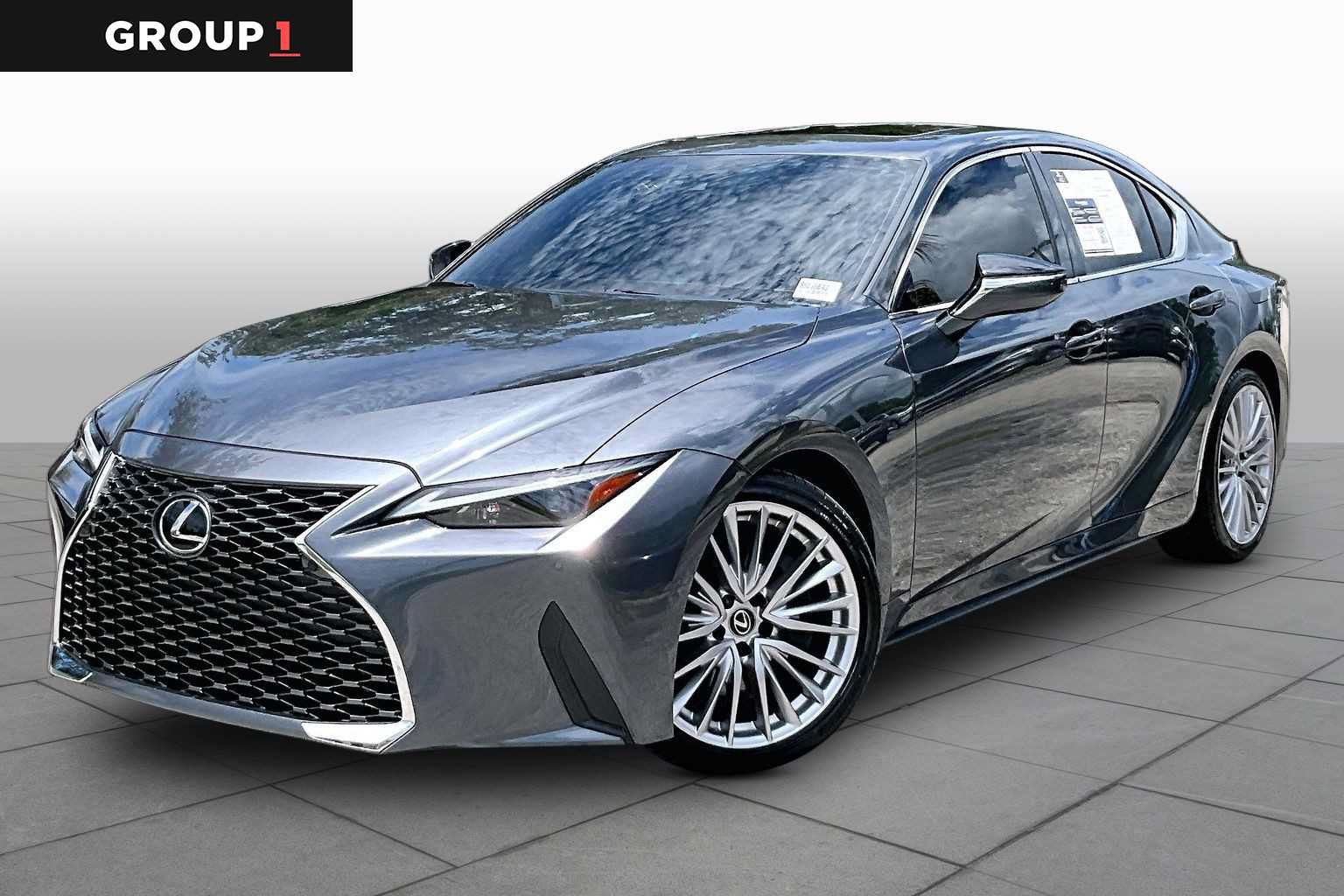 Used 2025 Lexus IS 300 w/ Premium Package RWD image 1