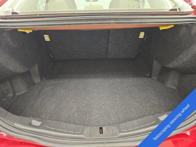 Used 2013 Ford Fusion SE FWD image 16