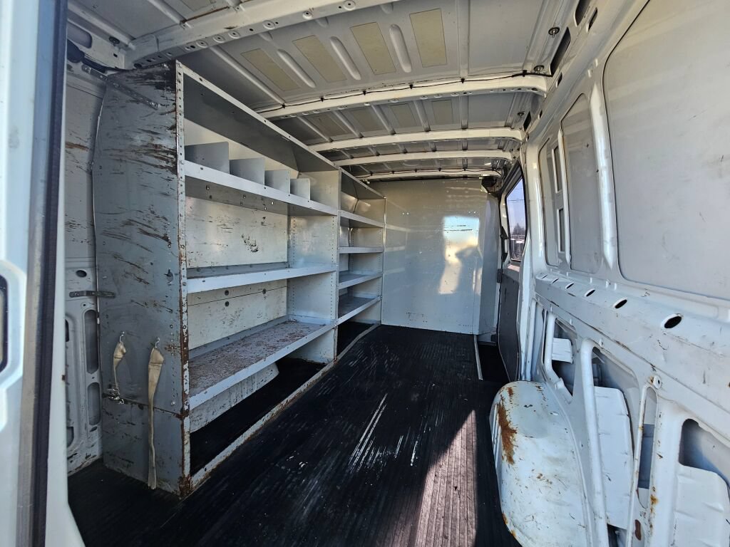 Used 2008 Dodge Sprinter 2500 w/ Contractor Group RWD image 16