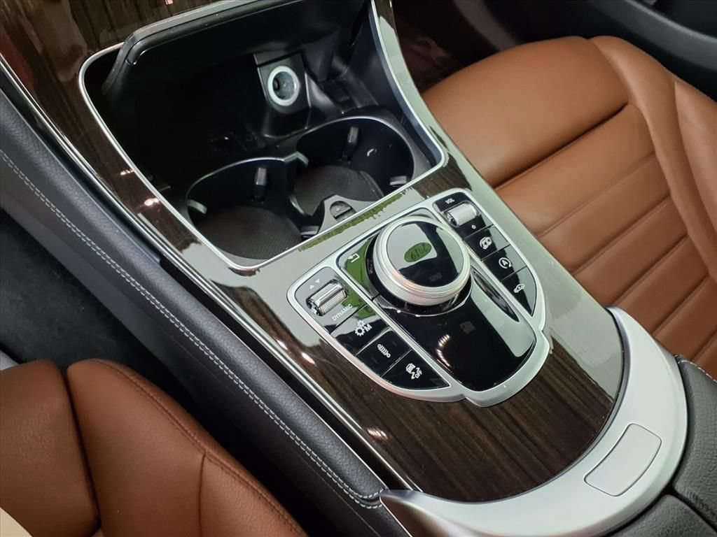 Used 2019 Mercedes-Benz GLC 43 AMG 4MATIC image 20
