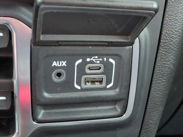 Certified 2023 Jeep Wrangler Unlimited w/ Cold Weather Group AWD/4WD image 27