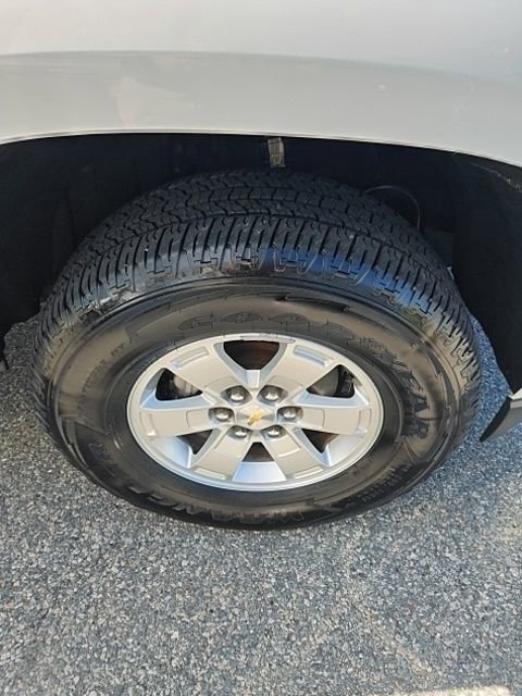 Used 2019 Chevrolet Colorado W/T w/ WT Convenience Package AWD/4WD image 12