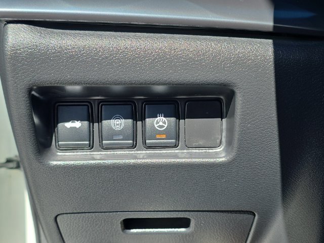 Used 2022 Nissan Maxima SR FWD image 33