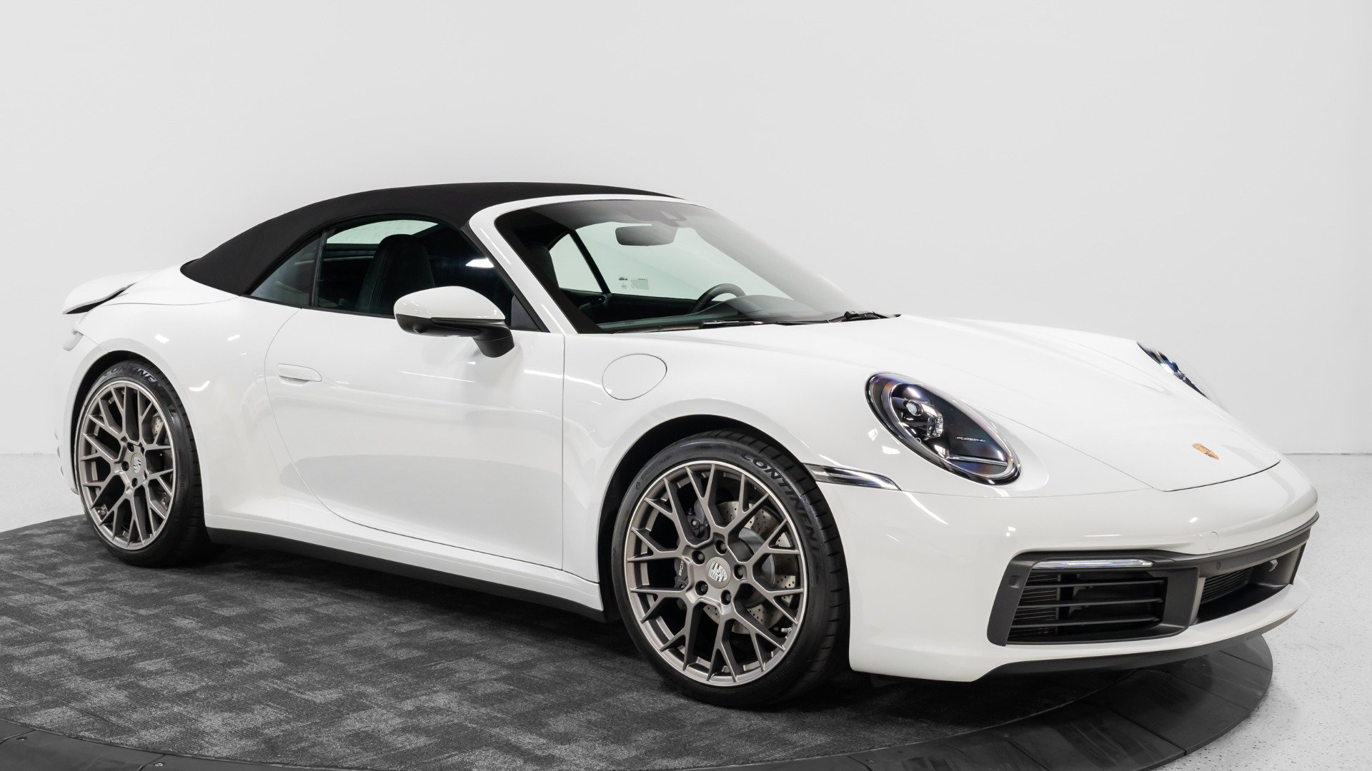 Used 2022 Porsche 911 Carrera image 23