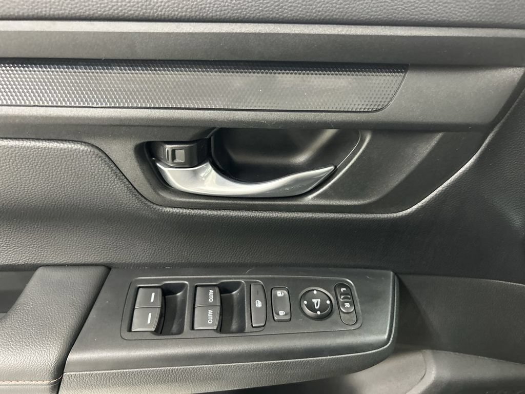 Used 2024 Honda CR-V Sport image 11