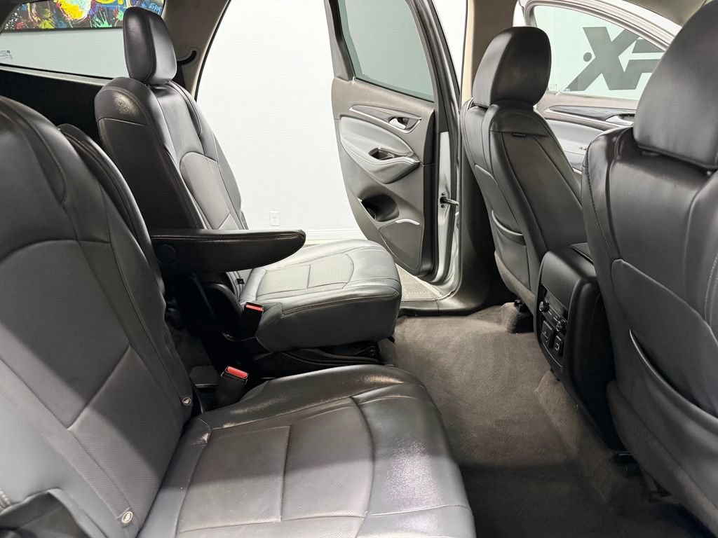 Used 2018 Buick Enclave Essence FWD image 47