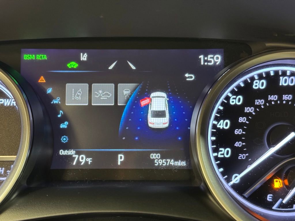 Used 2021 Toyota Camry XLE FWD image 29