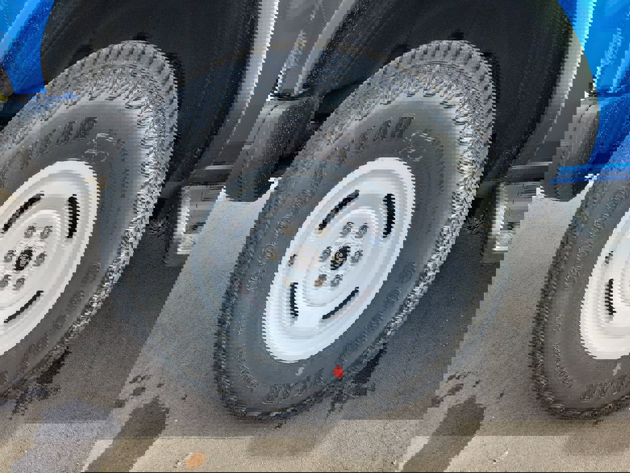 New 2026 Ford Bronco Heritage Edition image 5