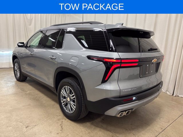 Used 2026 Chevrolet Traverse LT w/ Driver Confidence Package FWD image 6