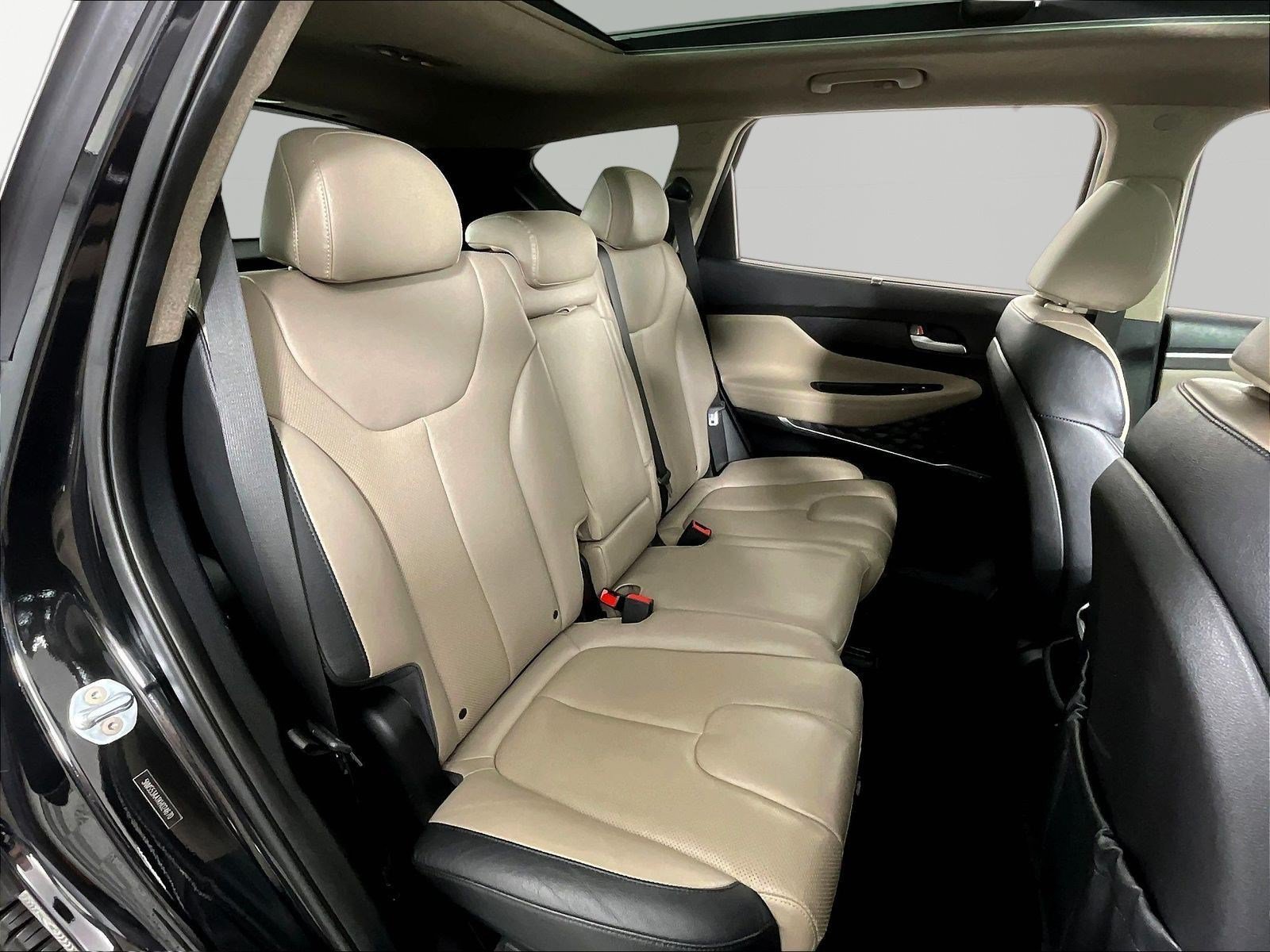Used 2019 Hyundai Santa Fe FWD image 25