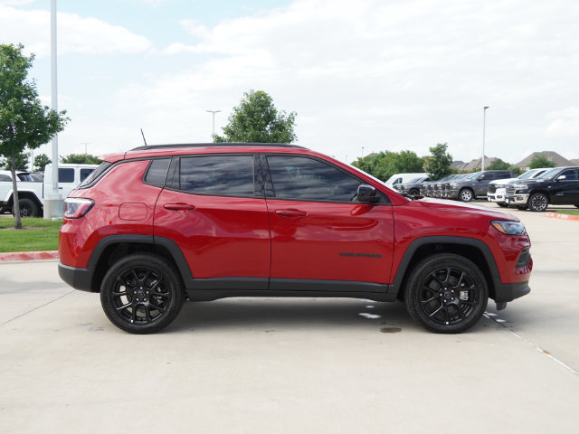 New 2026 Jeep Compass Latitude AWD/4WD image 11