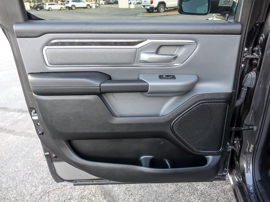 Used 2022 RAM 1500 Big Horn AWD/4WD image 21