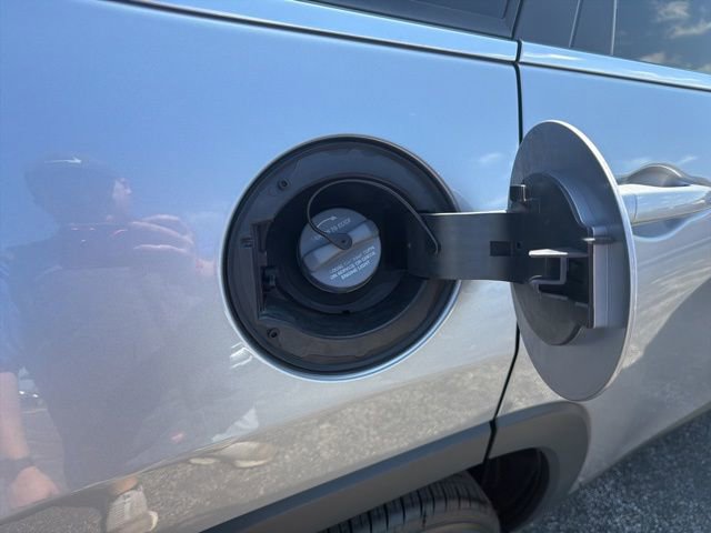 Used 2017 Jeep Cherokee Latitude w/ Safety/Convenience Group image 29
