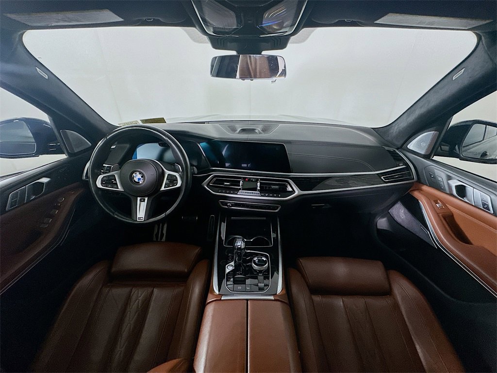 Used 2019 BMW X7 xDrive50i w/ Dynamic Handling Package image 10