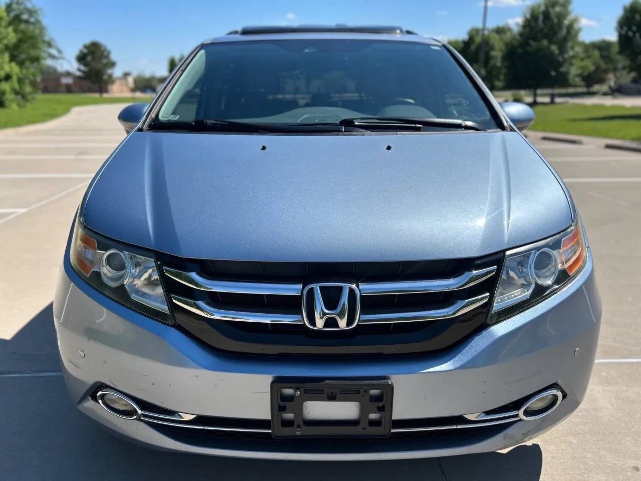 Used 2014 Honda Odyssey Touring image 3
