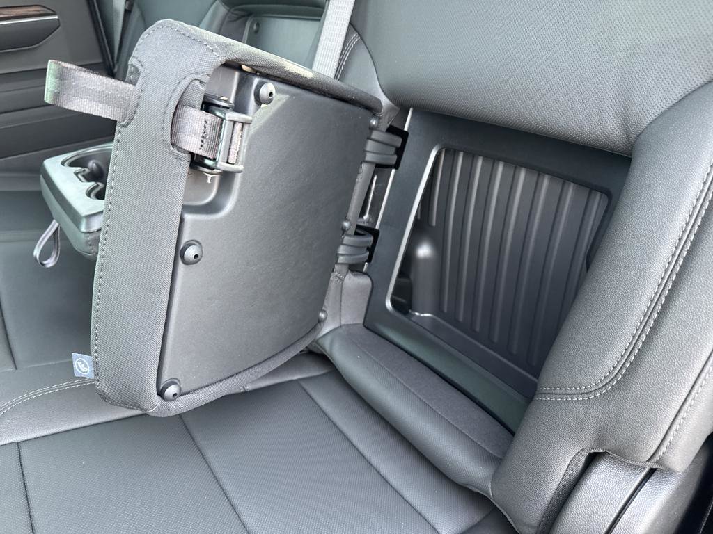 New 2026 GMC Sierra 1500 SLT w/ SLT Convenience Package image 15