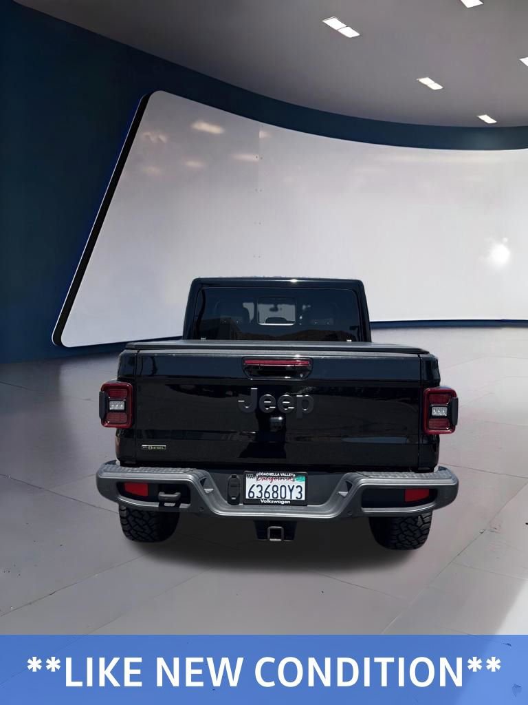 Used 2023 Jeep Gladiator Overland AWD/4WD image 3