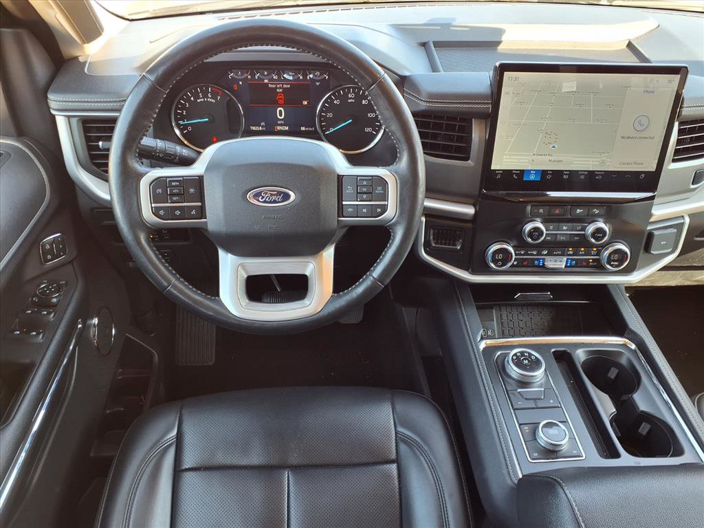 Used 2024 Ford Expedition XLT AWD/4WD image 3