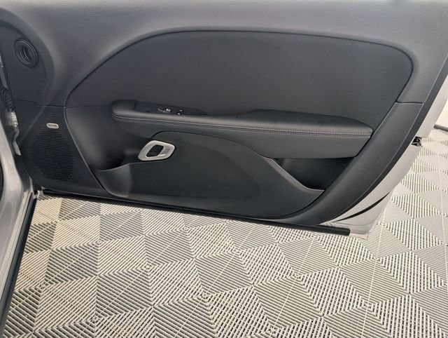 Certified 2023 Dodge Challenger SXT w/ Blacktop Package image 28