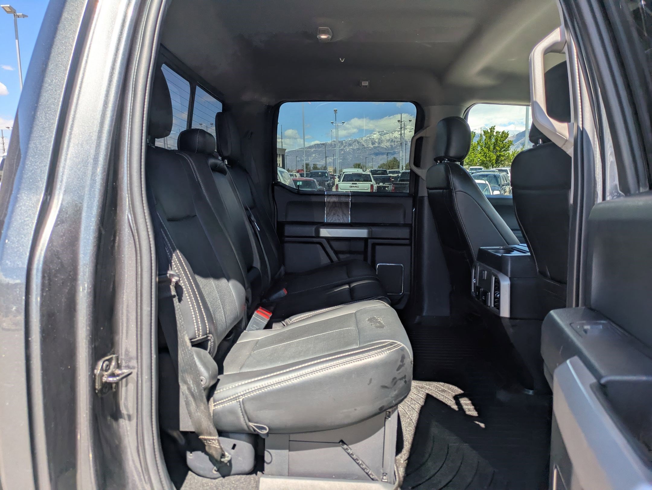Used 2020 Ford F350 Lariat AWD/4WD image 28