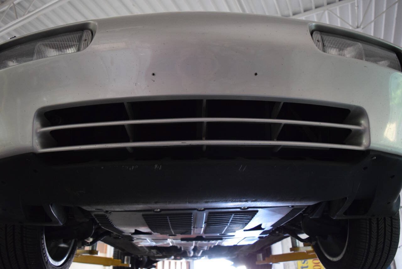 Used 1993 Porsche 928 GTS RWD image 82