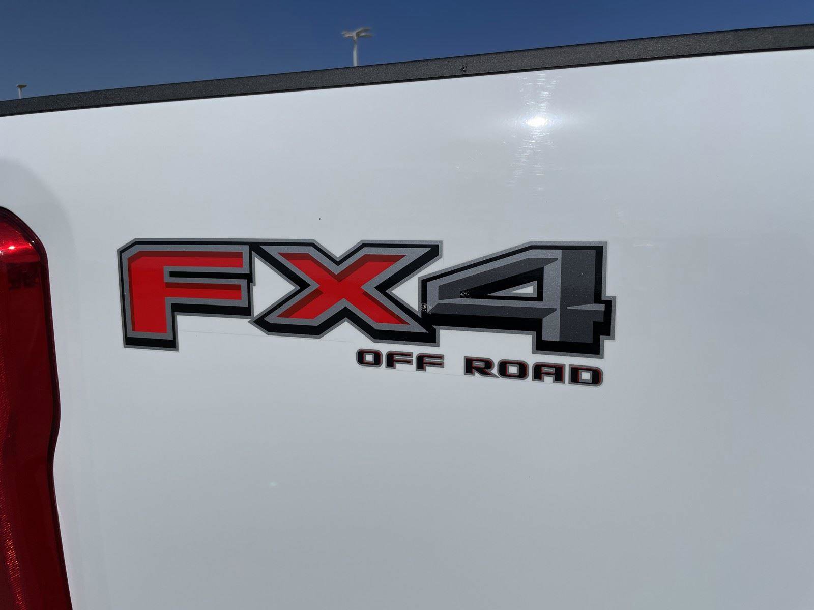 Used 2024 Ford F250 XLT w/ FX4 Off-Road Package AWD/4WD image 36