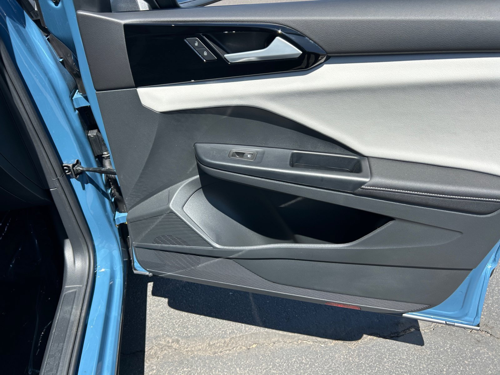 New 2026 Volkswagen Taos S FWD image 16