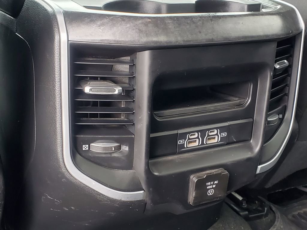 Used 2022 RAM 1500 Big Horn AWD/4WD image 31