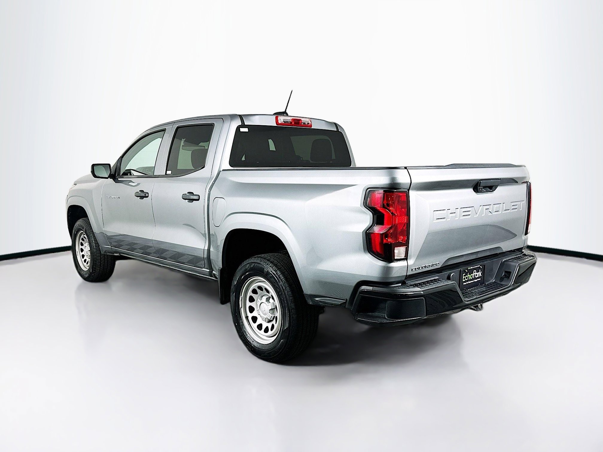 Used 2024 Chevrolet Colorado W/T image 5