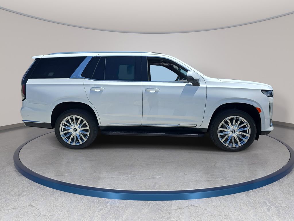 Used 2024 Cadillac Escalade Premium Luxury RWD image 5