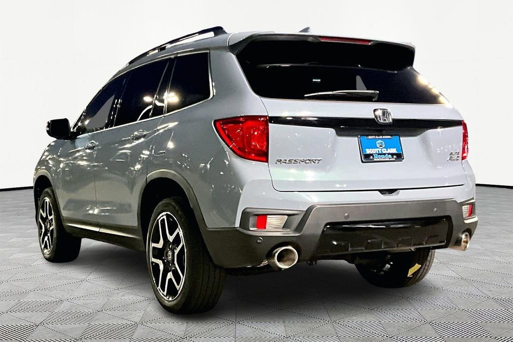 Used 2023 Honda Passport Elite image 5