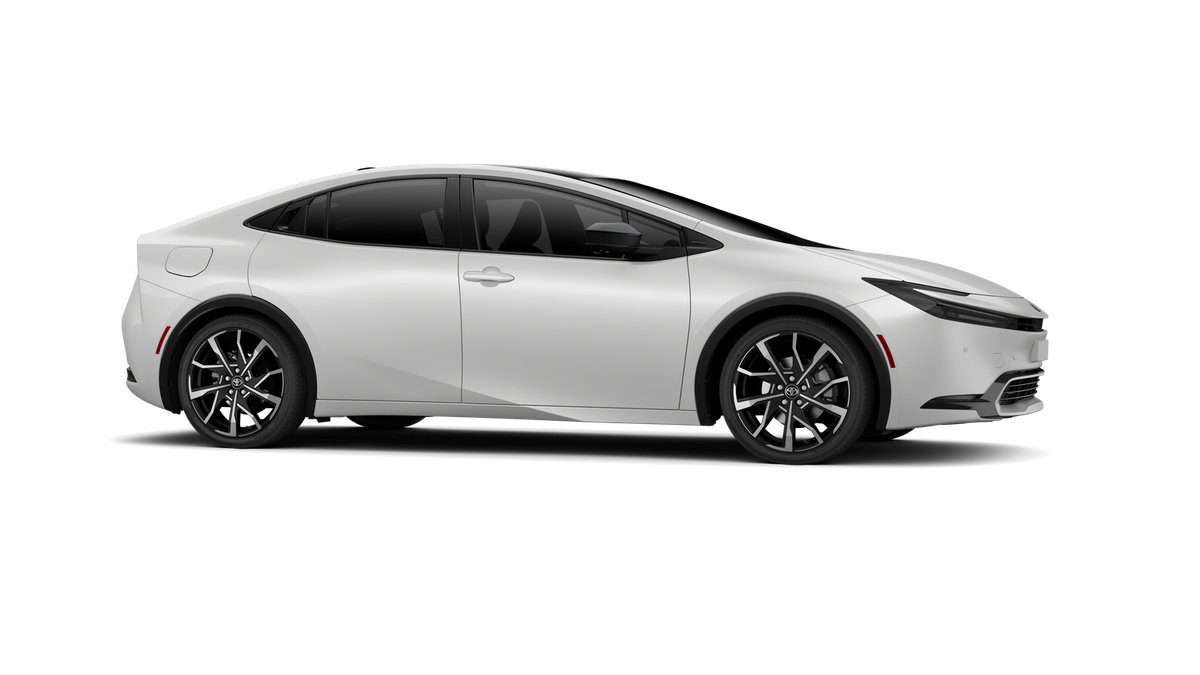 New 2026 Toyota Prius Plug-In Hybrid FWD image 13