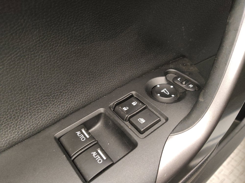 Used 2017 Honda Accord EX-L image 27