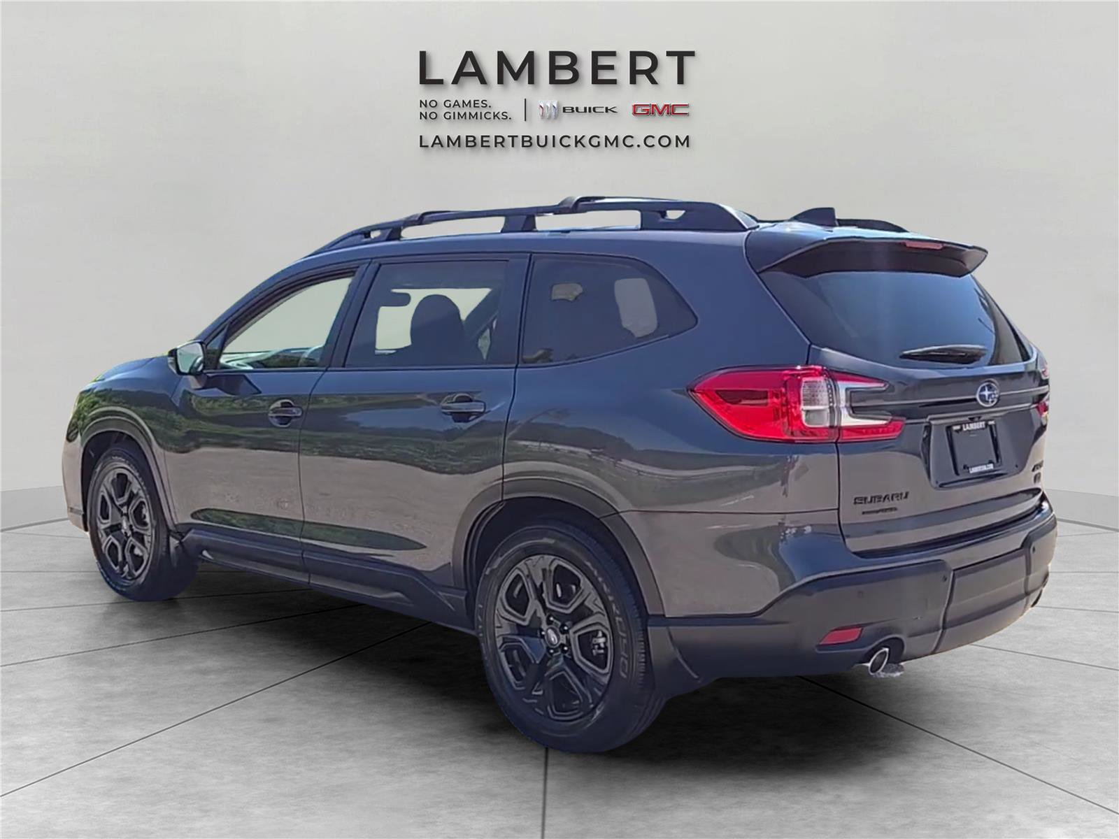 Used 2023 Subaru Ascent Onyx Edition AWD/4WD image 3