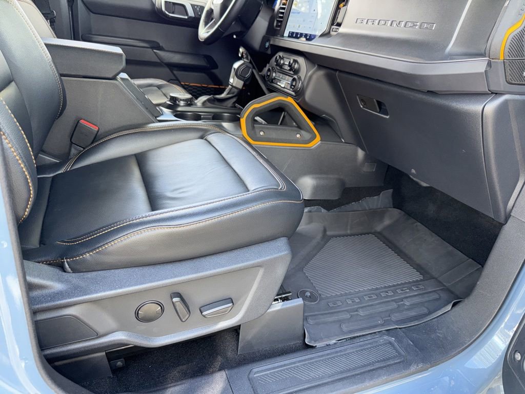Used 2024 Ford Bronco Badlands image 19