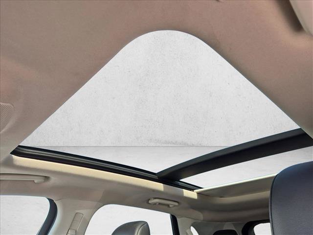 Used 2023 Ford Edge SEL w/ Convenience Package AWD/4WD image 13