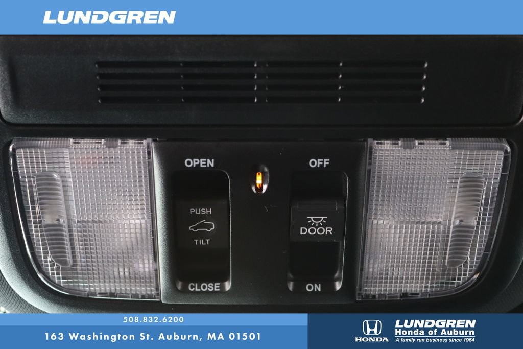 Used 2024 Honda Passport TrailSport image 31