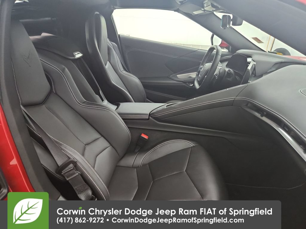 Used 2025 Chevrolet Corvette Stingray Coupe w/ Battery Protection Package RWD image 30
