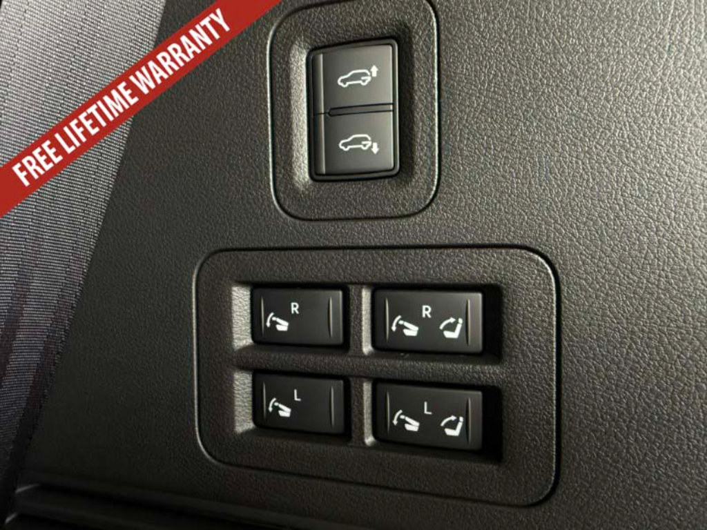 New 2026 Nissan Armada PRO-4X w/ Captain's Chari Seat Package AWD/4WD image 36